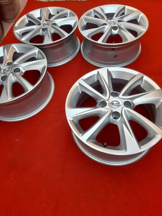 Jantes 16 4x108 Opel Peugeot  Citroën  Corsa 2008 Moca  208 C3  C4