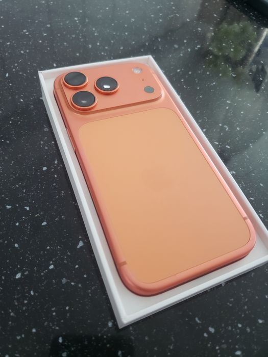 iPhone 17 Pro 256Gb Orange з гарантією, 100% акумулятор