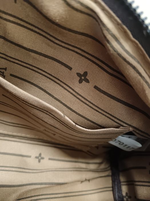 Mala Louis Vuitton nova