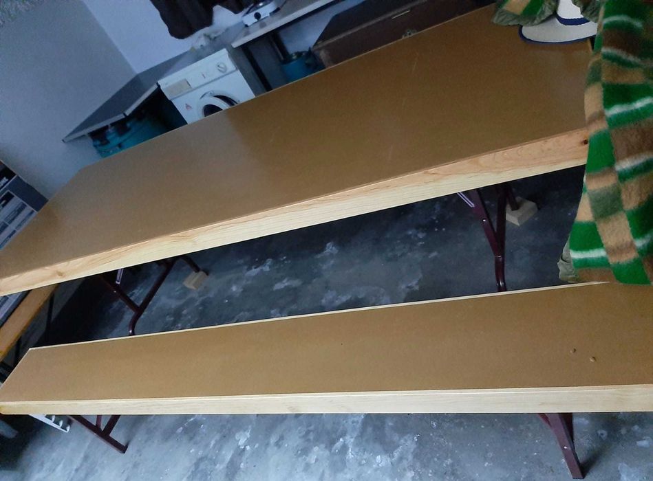 Mesa comprida nova para festas