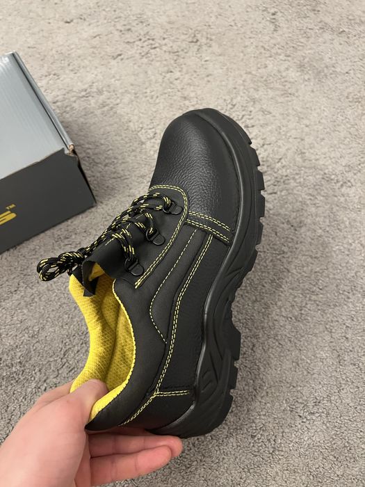 buty dla pracy YES 43 rozmir nowy buty