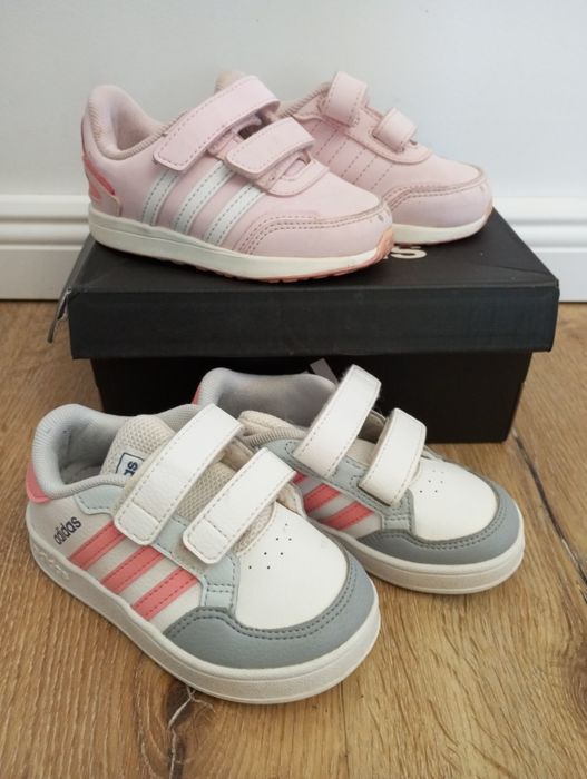 Buciki adidas dla dziewczynki 22 i 23
