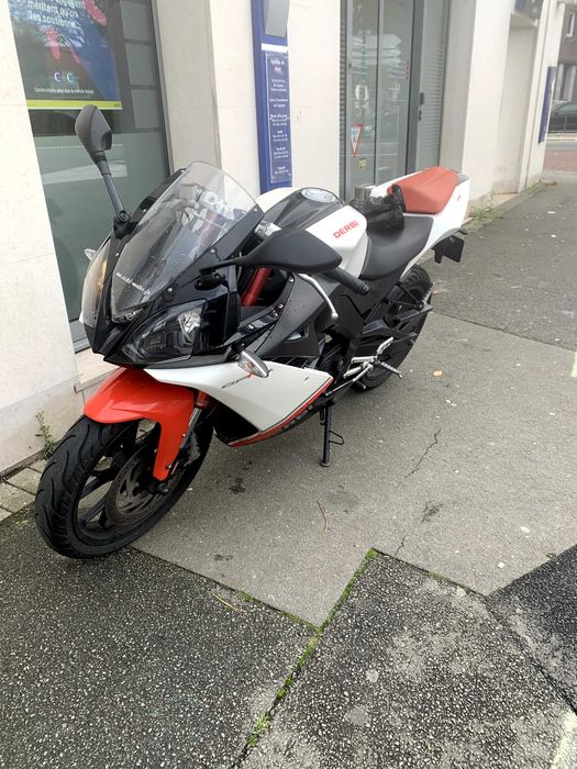 Dérbi gpr 125 4T  2010