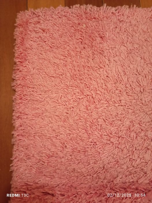 Tapetes quadrados de pelinho