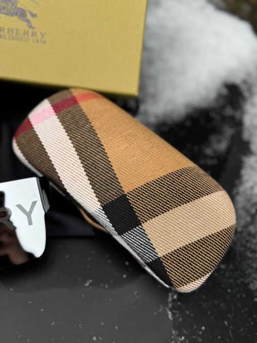 Без Предоплат‼️Окуляри Burberry є Комплект