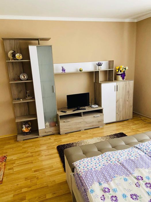 Квартира цілодобово