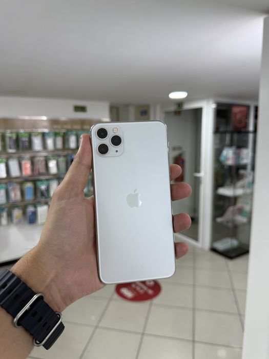 IPHONE 11 PRO MAX SEMI NOVO 100% BATERIA