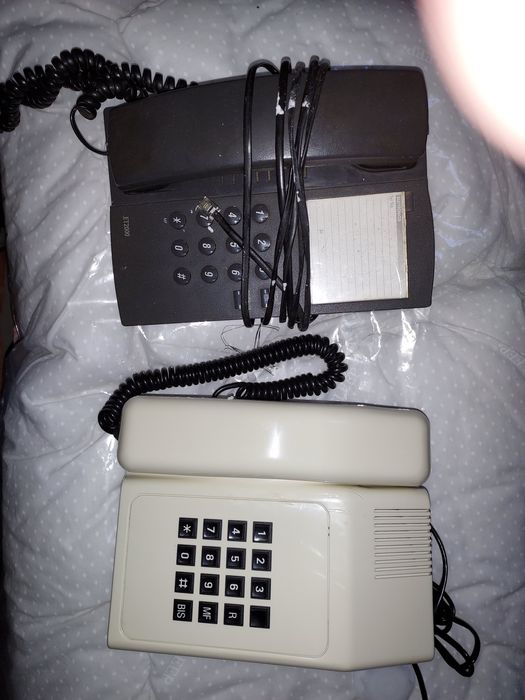 Vendo telefones novos