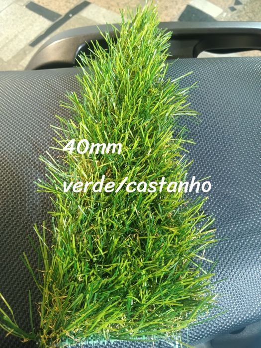 Relvado artificial fabrico Europeu