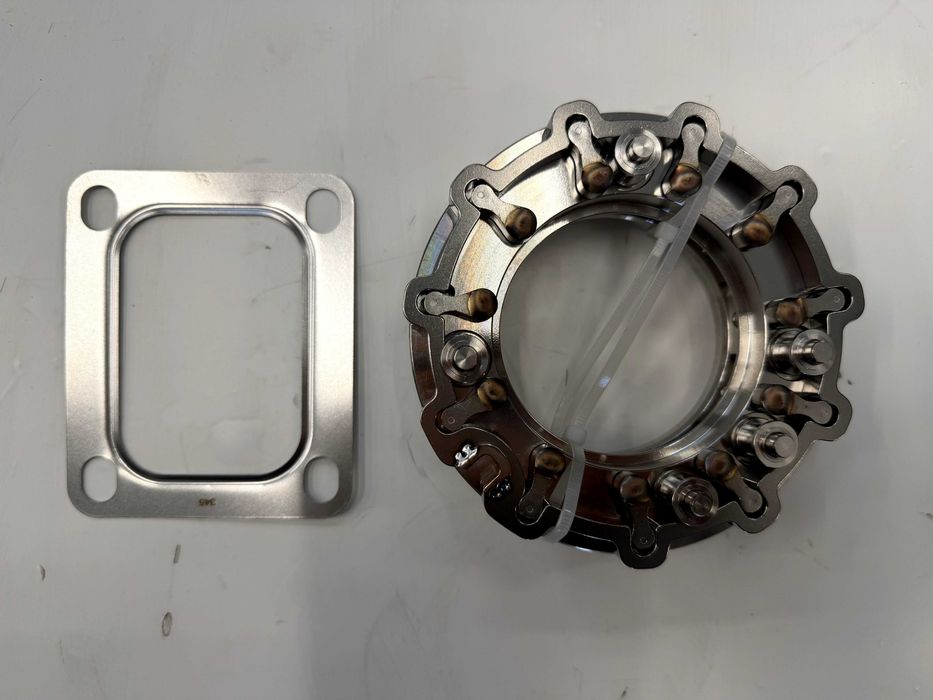 Turbosprężarka JOHN DEERE 7R,8R,8RT,8RX DZ112224  DZ120180