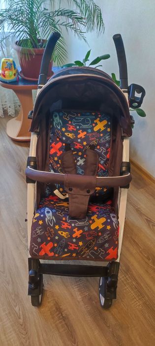 Прогулянкова коляска Carrello Allegro