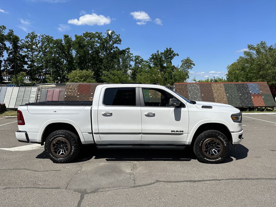 Dodge Ram 1500 Limited