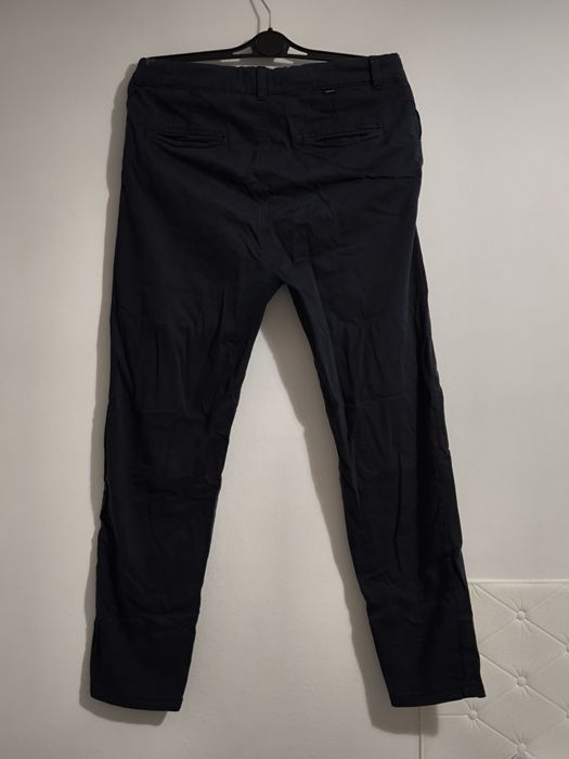 Calça Zara azul marinho