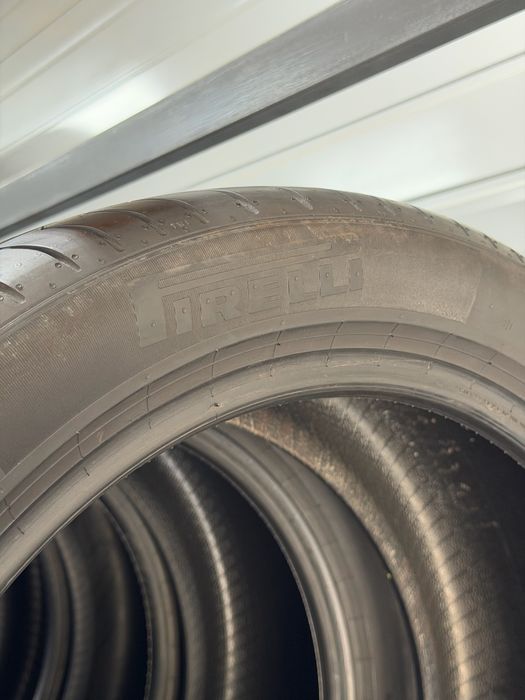 Літні шин ( різноширокі) 245/45r19 ( 102Y) і 275/40r19 ( 105Y) Pirelli P ZERO tm. Ціна 4000грн/шт.