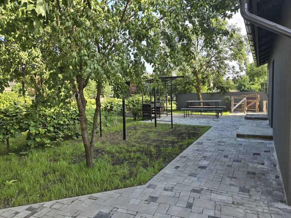 Продам квартиру з кладовою в центрі  міста