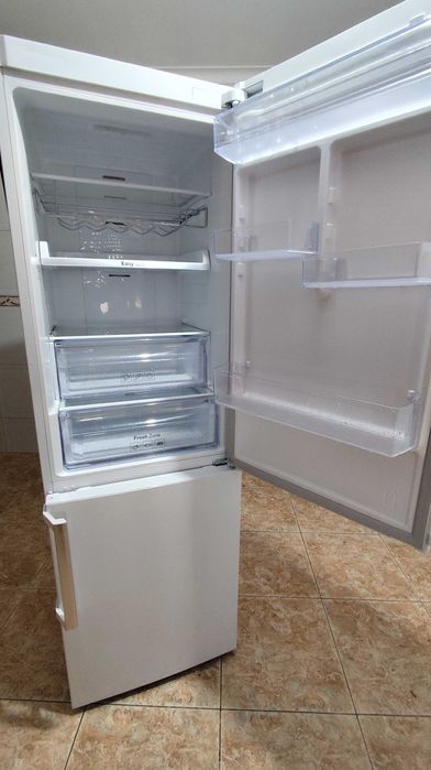 Frigorífico SAMSUNG RB33J3515WW/EF