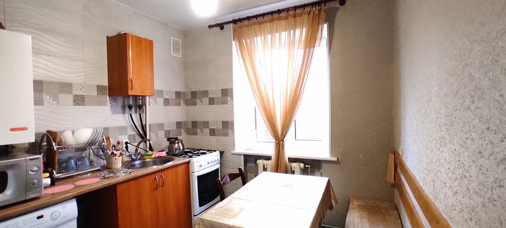 Здається 2-х кімн.  посуточно