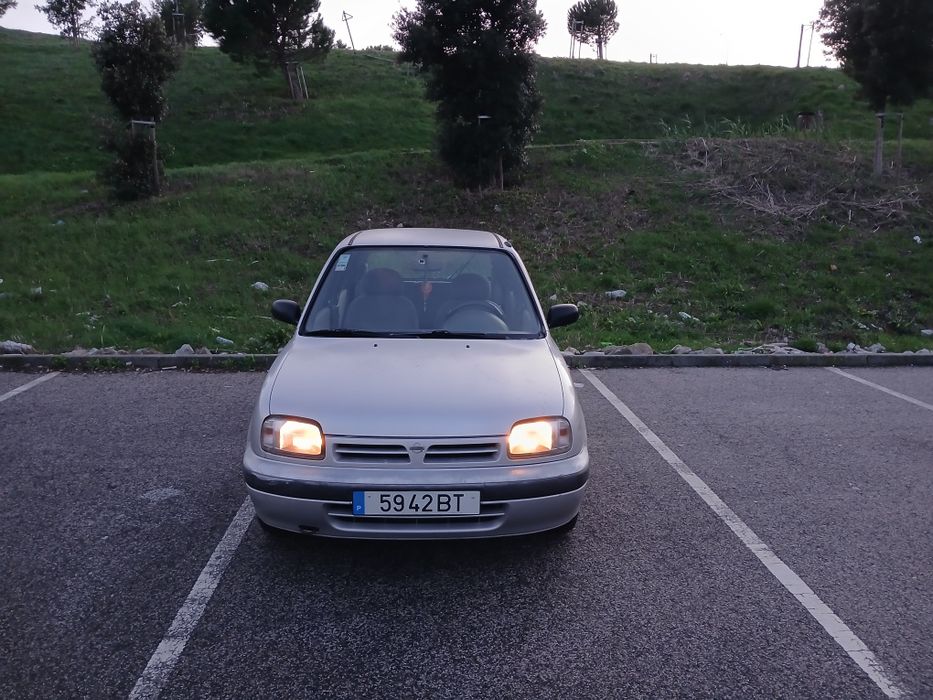 Nissan micra 1.0 apenas 131 mil kilometros