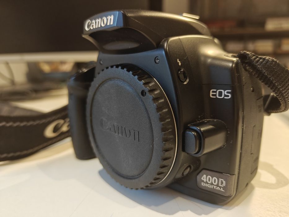 [Novo preço] Máquina fotográfica Canon EOS 400D usada