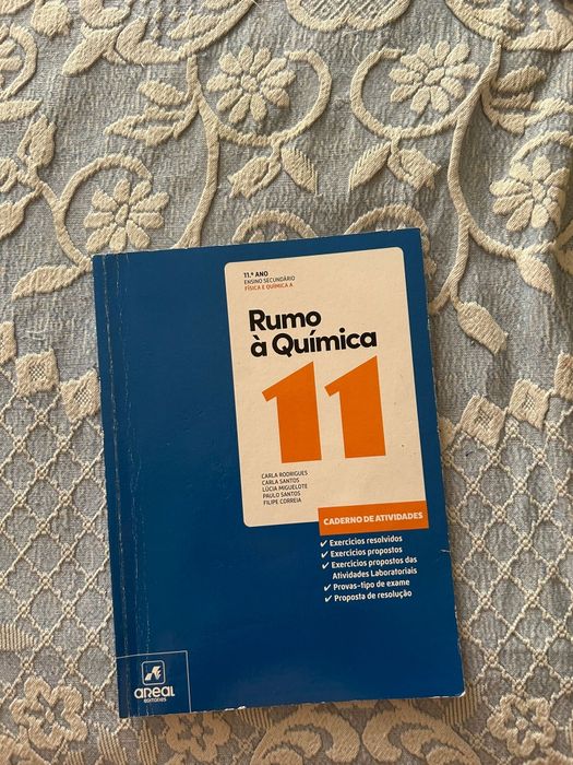 Caderno de atividades 11 ano