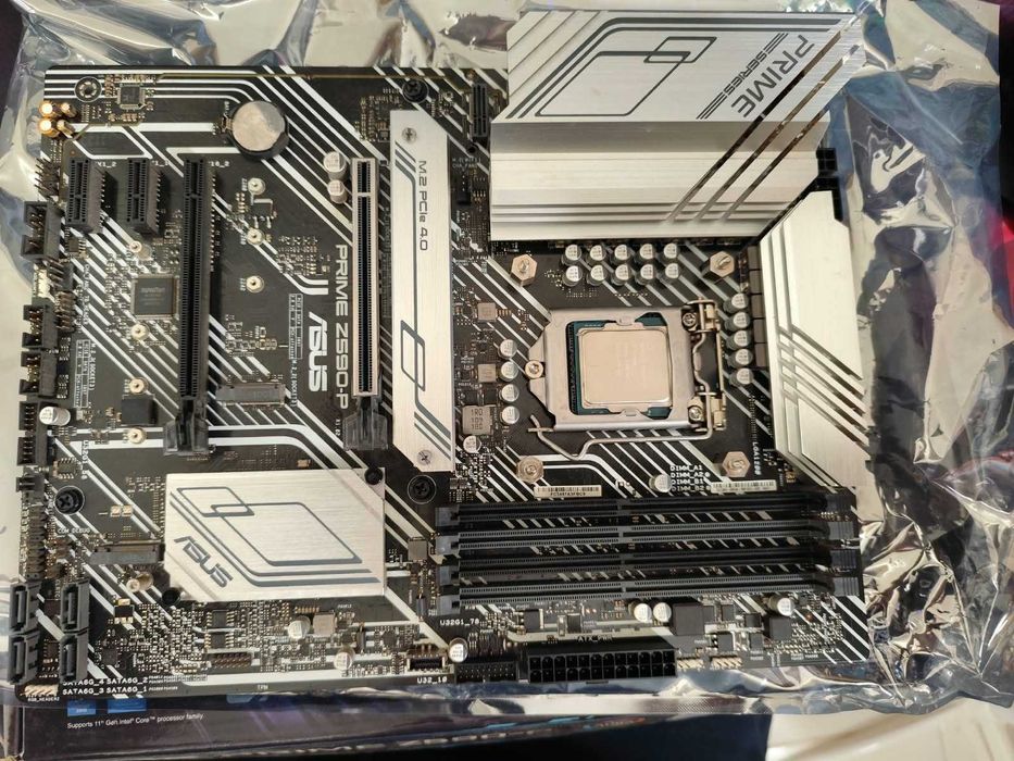 Kit PC: Intel i7 11700K + ASUS PRIME Z590-P + 32GB RAM DDR4 (2x16GB HyperX 3200MHz)