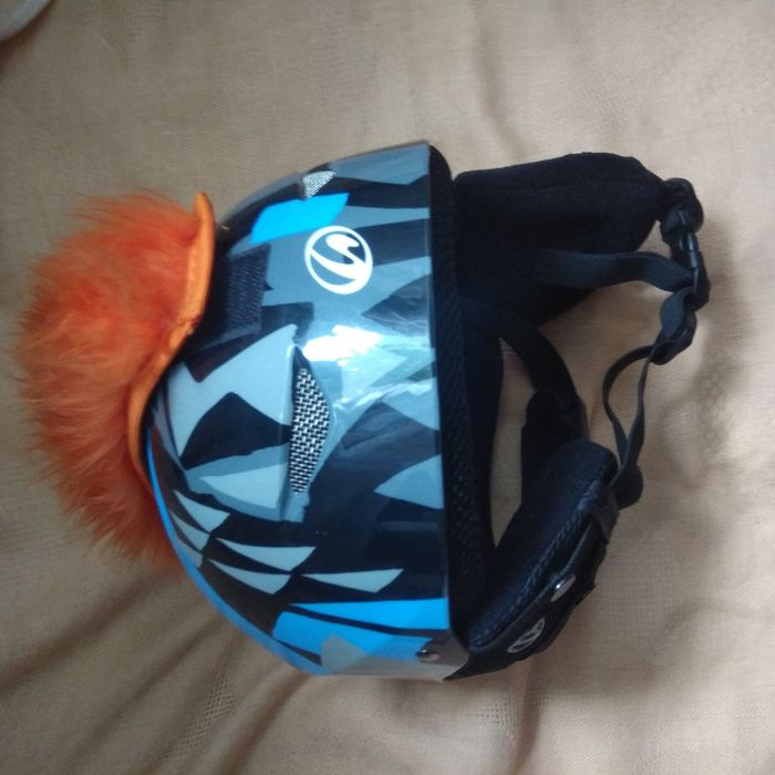 Fajny kask Go Sport 52-55 z Irokezem