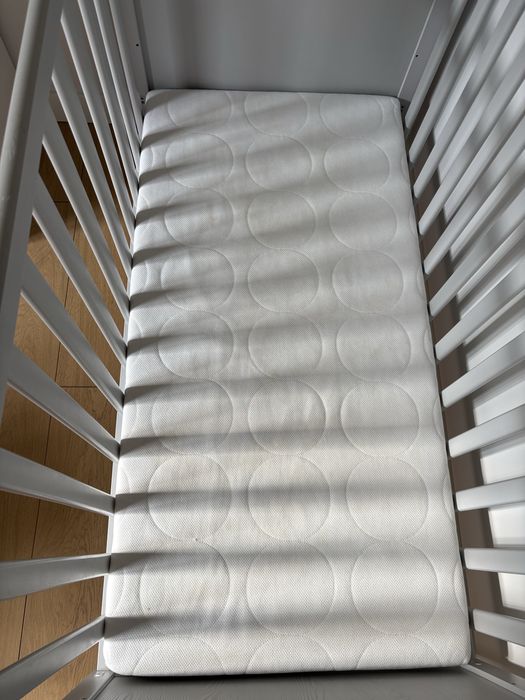 Łóżeczko Ikea Sundvik szare