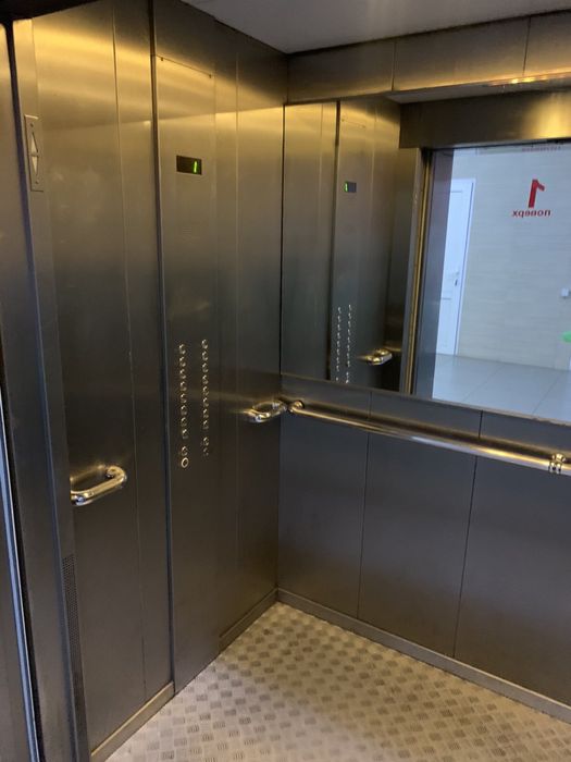 Квартира подобово в новому будинку з парковкою.Світло 24/7