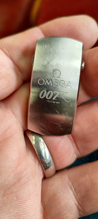 Fecho omega seamaster 007 James bonde