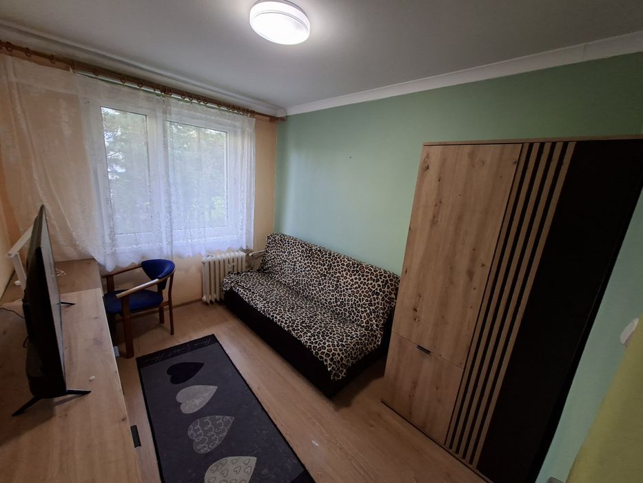 Pokój na wynajem. Blisko UMK. Dla studentki.