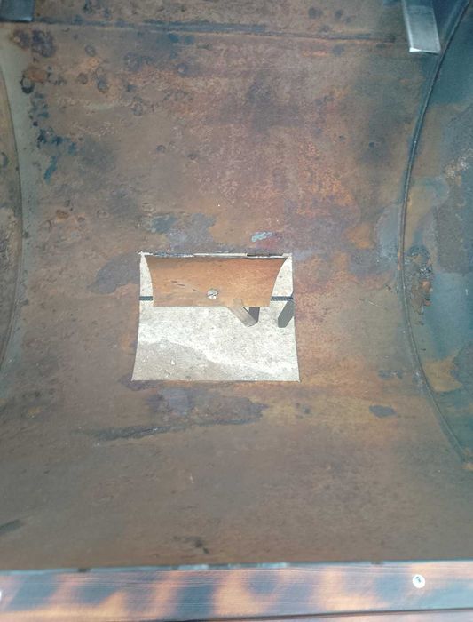 Мангал на базе 80л бойлера