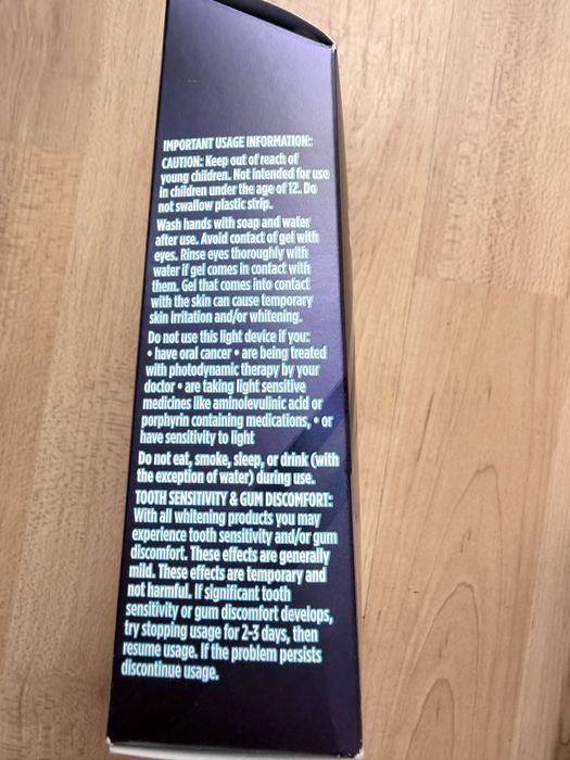 Paski wybielające Crest 3D Whitestrips Professional Effects Lampa LED