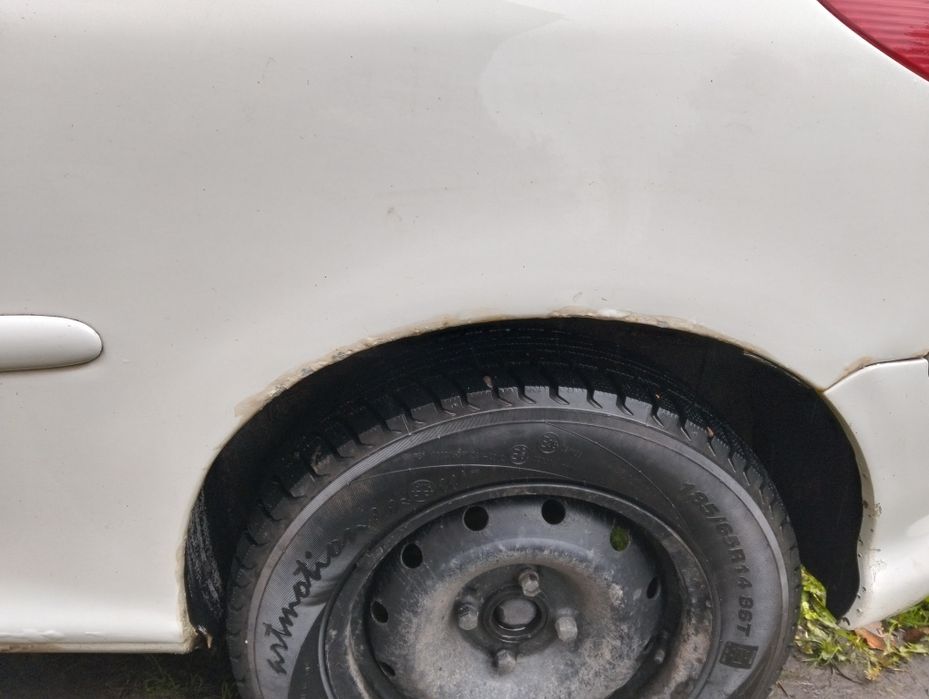 Продається Пежо 206