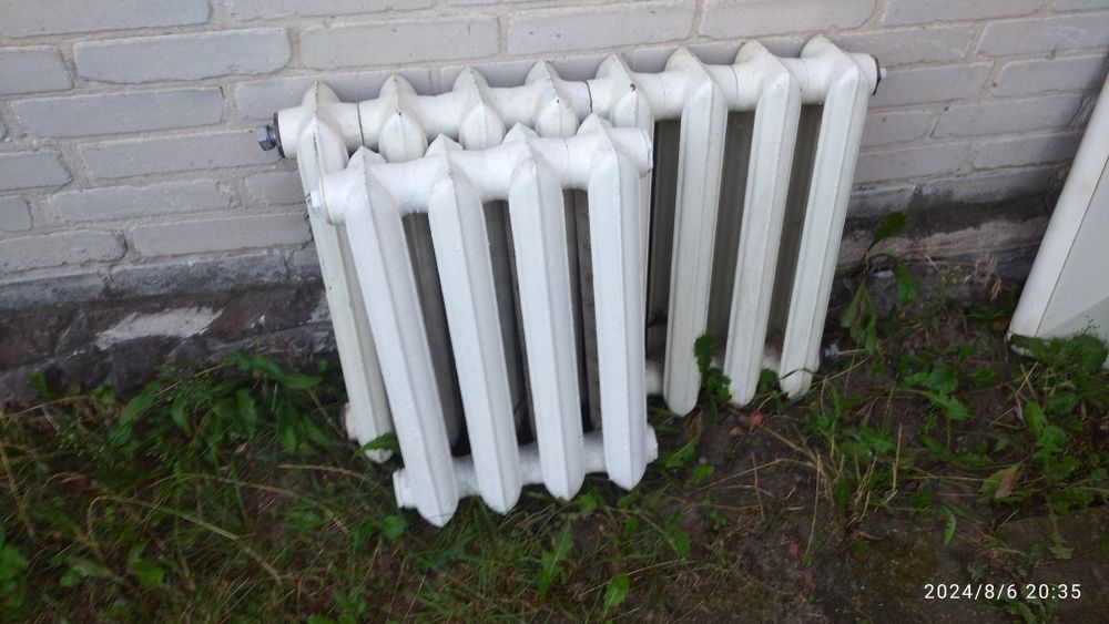 Маю 2 батареї 70 грн