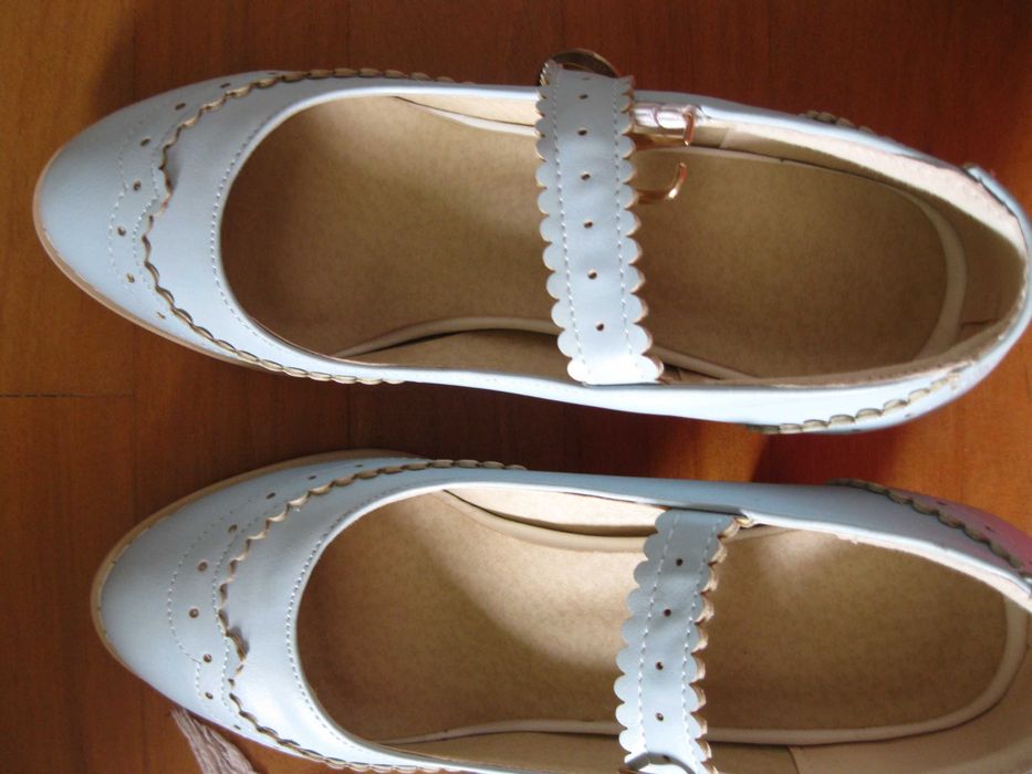 Sapatos azuis chineses