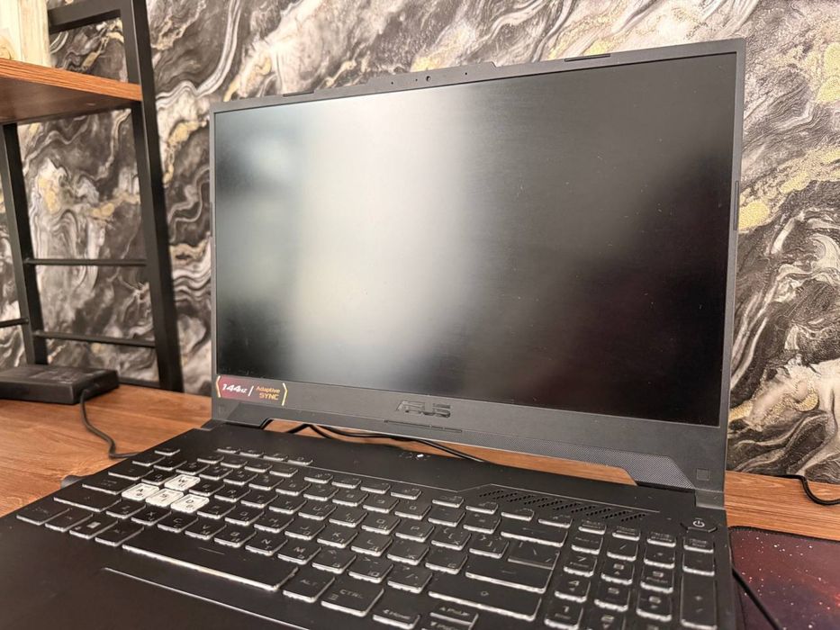 Продам на гарантии, Ноутбук ігровий Asus TUF Gaming F15 FX507ZC4-HN138