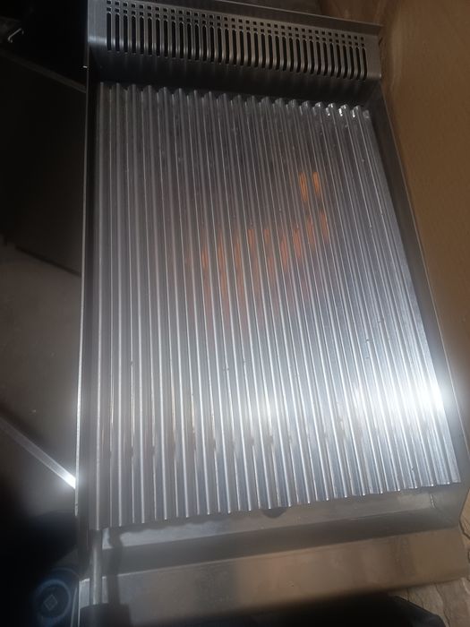 Grelhador/bbq pedras vulcânicas novo