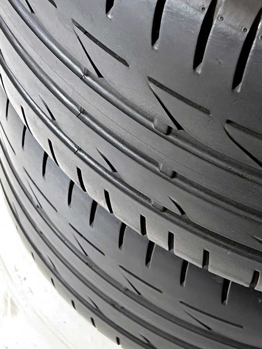 Pneus Bridgestone Potenza S001 - 245/40/17 - Muito Bons