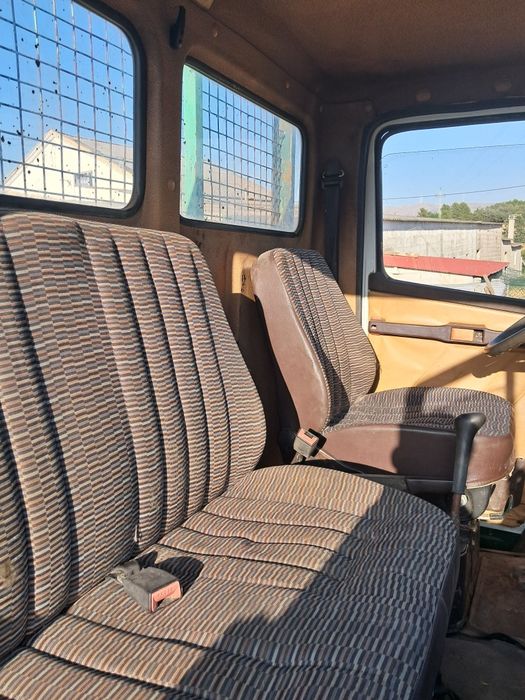 Mercedes-Benz 609D