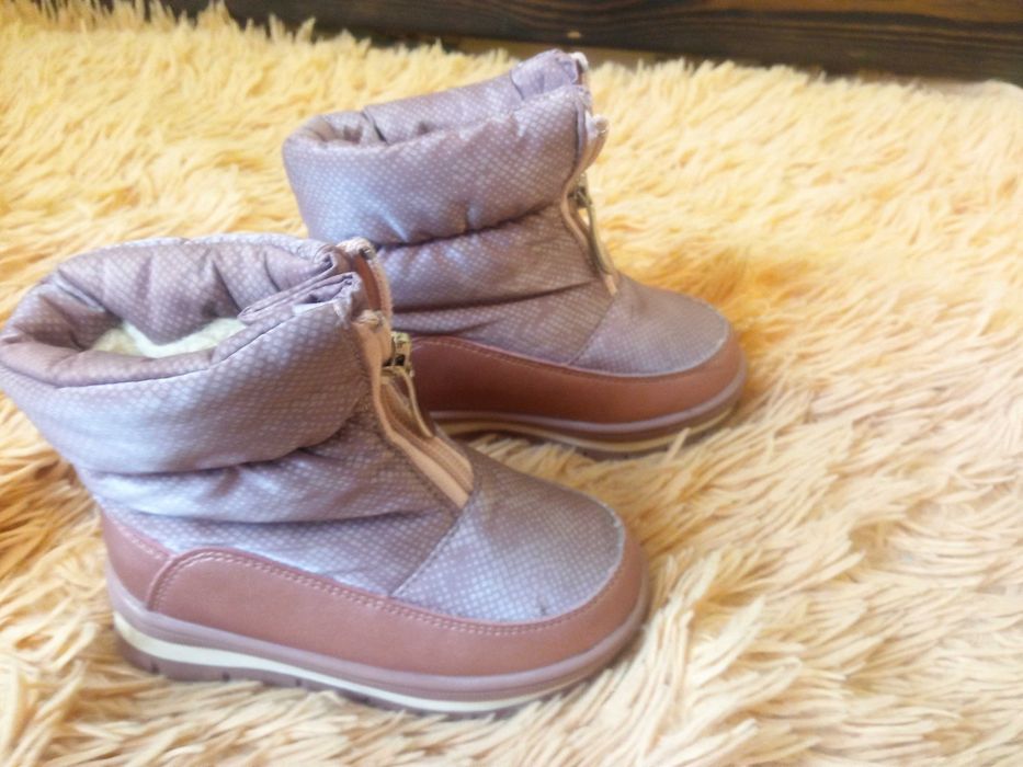 Дитячі чобітки  для дівчинки