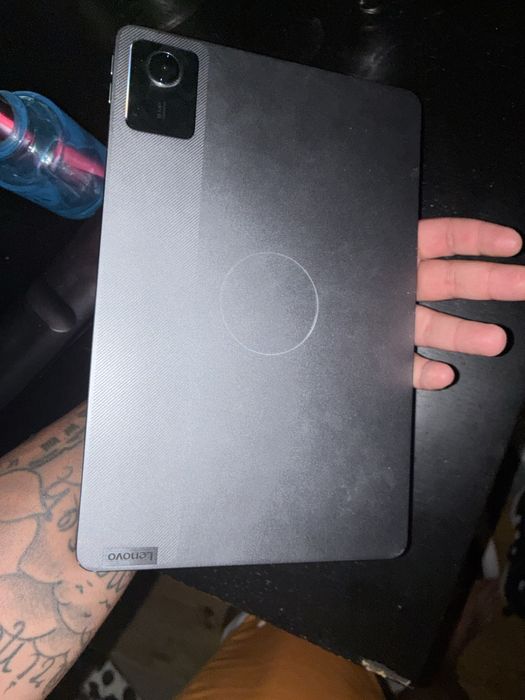 Vendo tablet lenovo