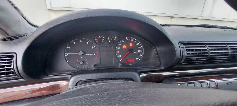 Audi A4 B5 1.6 Sedan Azul Escuro