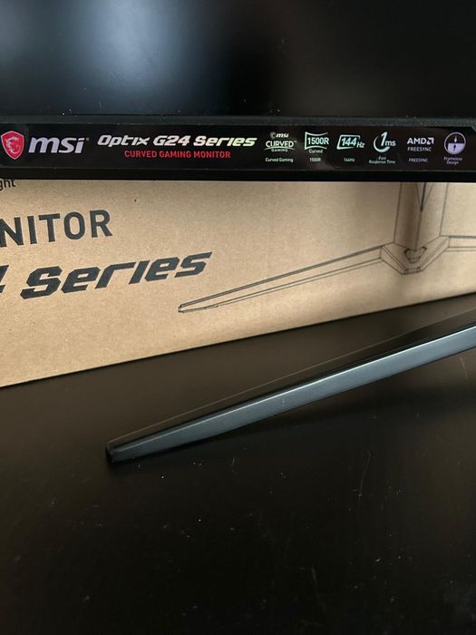 Monitor MSI Optix G24C4 23.6" 1920x1080px 144Hz 1 ms  Zaokrąglony