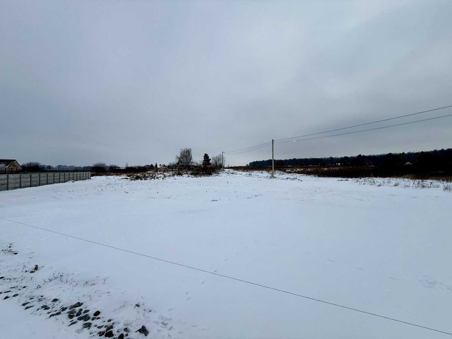Продаж ділянки під житлову забудову