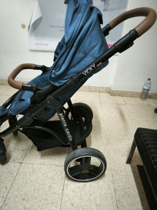 Carrinho bebé Pierre Cardan