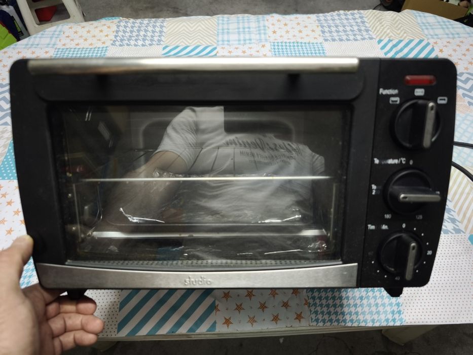 Mini forno elétrico