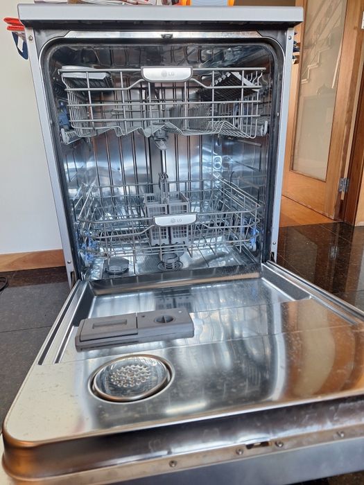 Máquina de Lavar Loiça LG