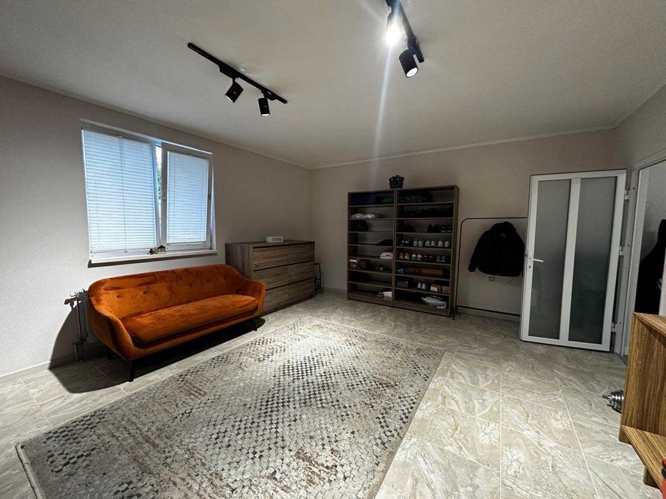 Продається будинок у Тячеві