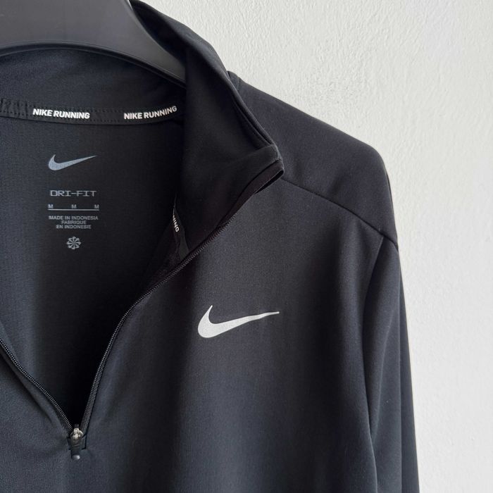 жіноча кофта лонгслів Nike Running M