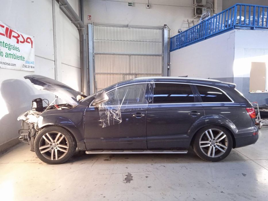 Bomba De Água Audi Q7 4L